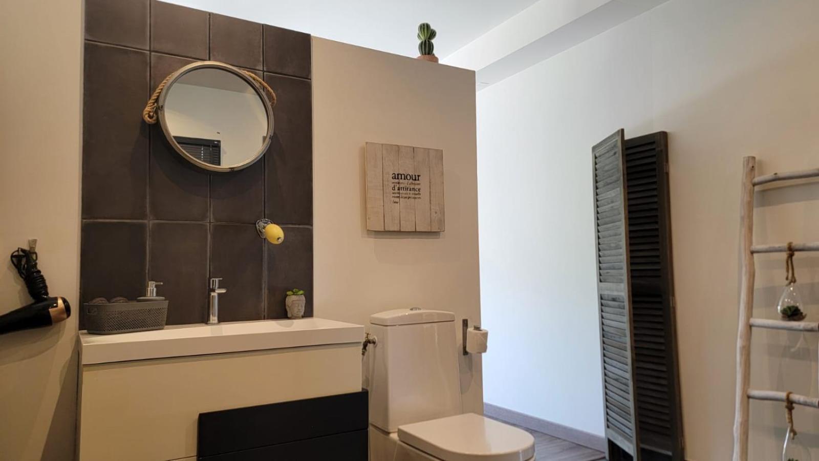 Chez Jeff & Aurelie Hotel Draguignan Bagian luar foto