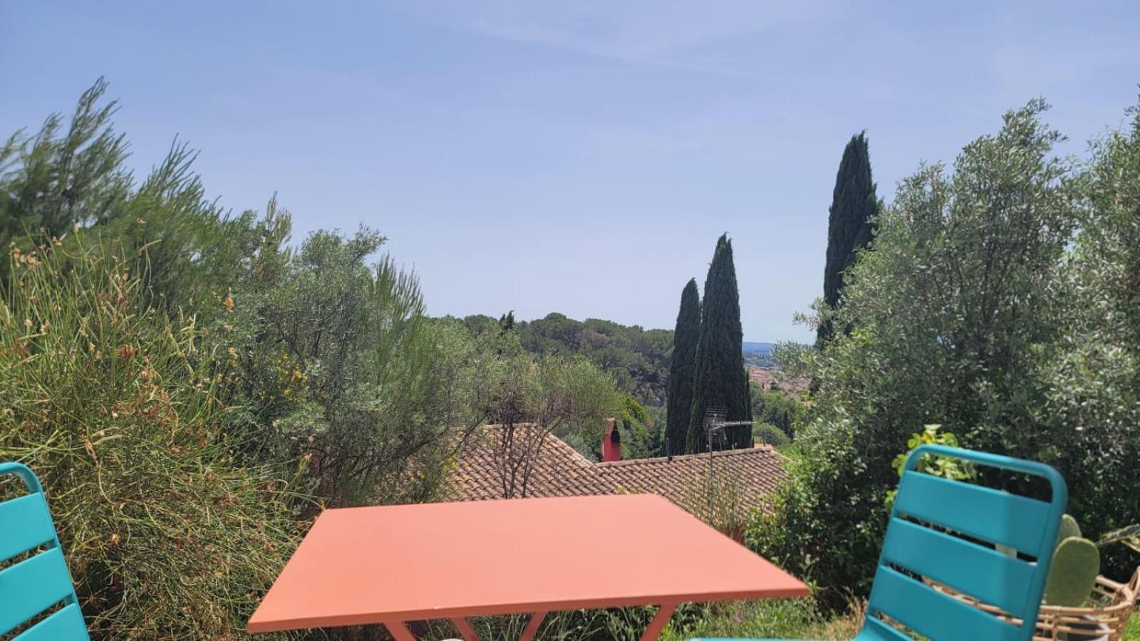 Chez Jeff & Aurelie Hotel Draguignan Bagian luar foto