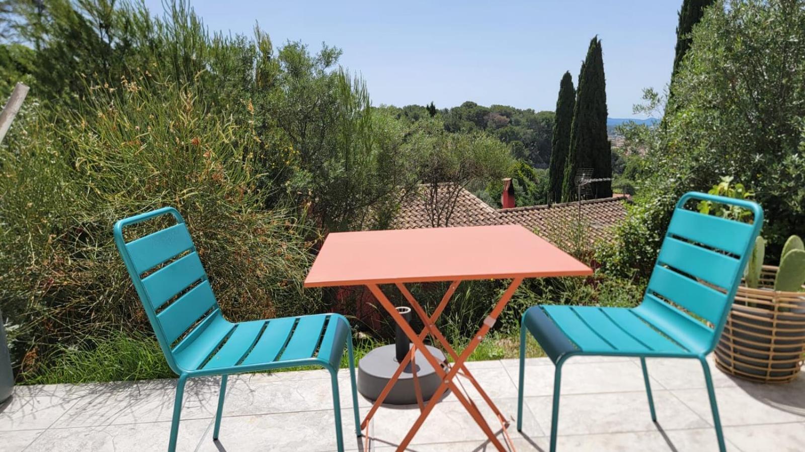Chez Jeff & Aurelie Hotel Draguignan Bagian luar foto